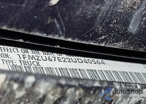 2002 Ford Explorer Sport Trac z USA, uszkodzony, nr VIN 1FMZU67E22UD40564